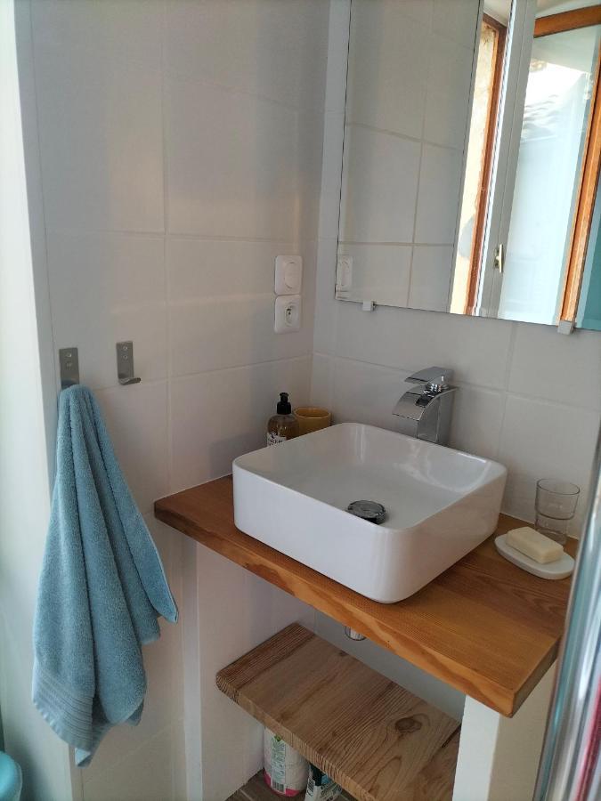 ונס Chambre D'Hotes Les Tomettes מראה חיצוני תמונה