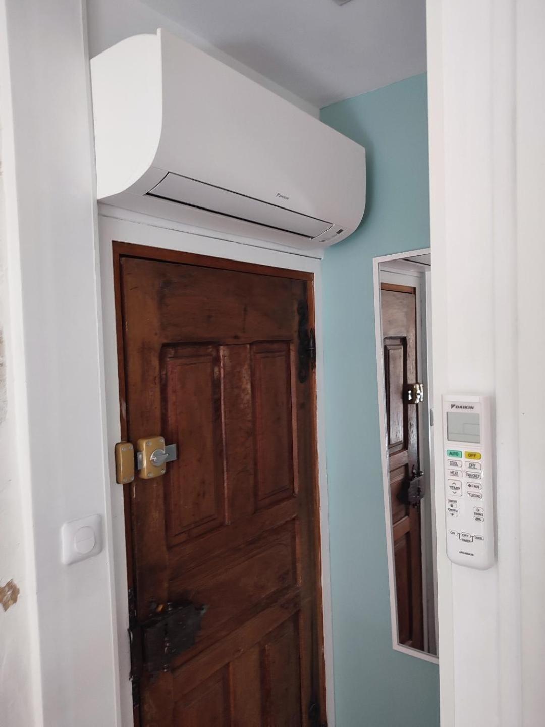 ונס Chambre D'Hotes Les Tomettes מראה חיצוני תמונה